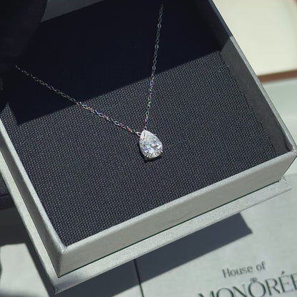 Srebrny łańcuszek z moissanitem „Droplet Lux”