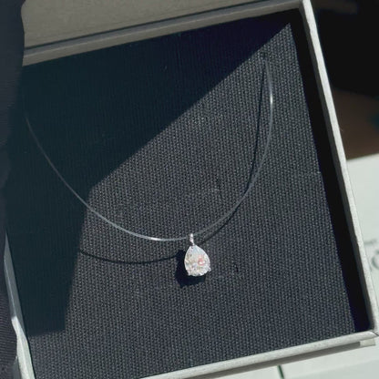 Przezroczysty łańcuszek z moissanitem „Floating Drop”