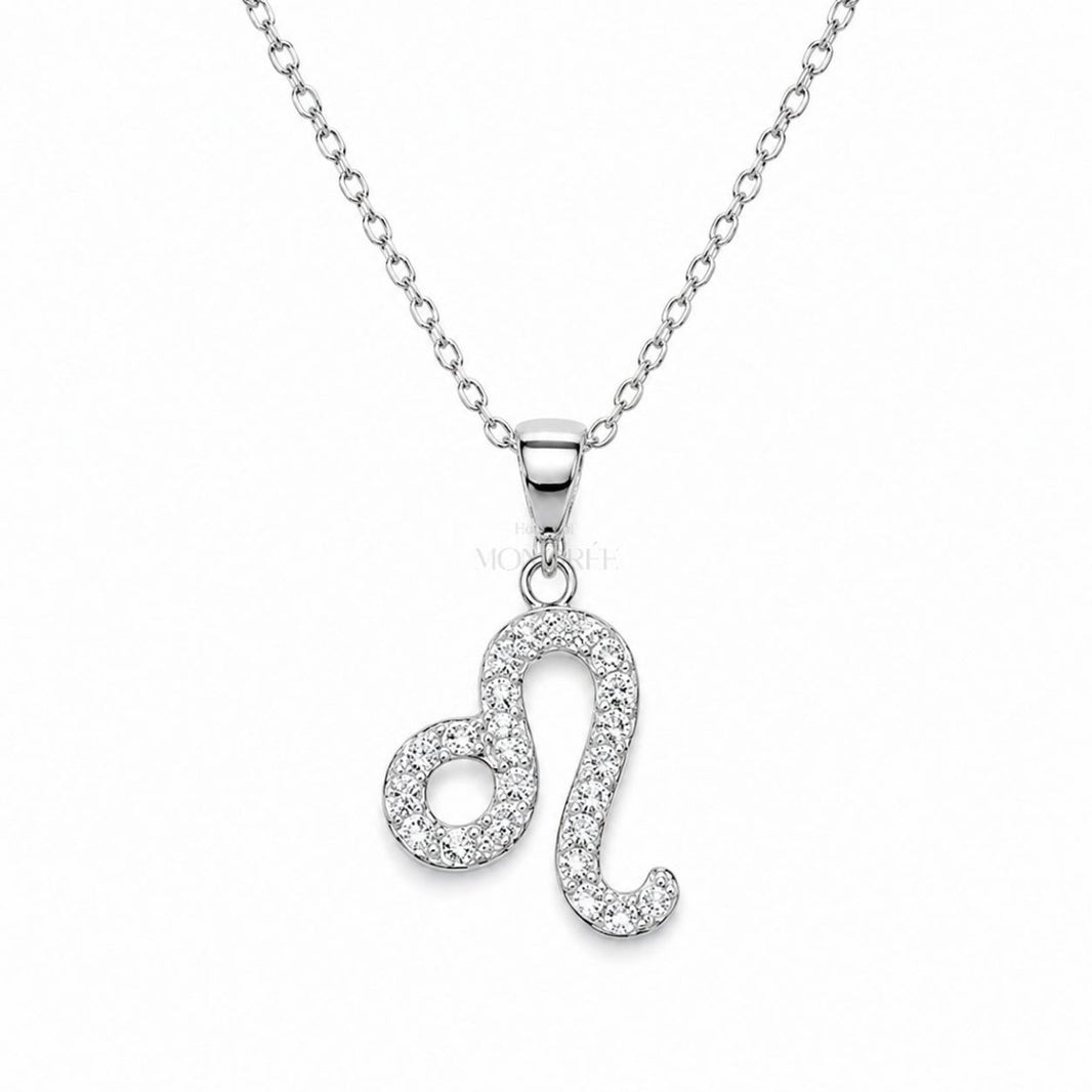 Srebrny wisior ze znakiem zodiaku Lew z moissanitami i łańcuszkiem „Leo” - MONOREE